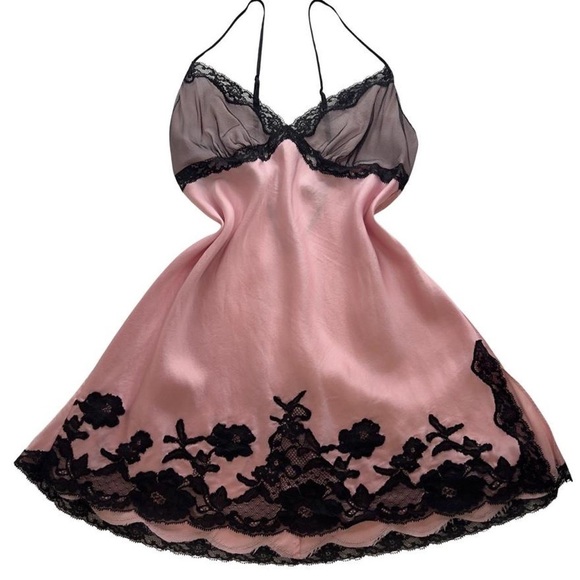 Victoria's Secret Dresses & Skirts - 2000S VTG VS 100% SILK SLIP